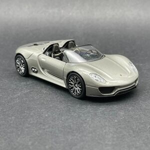 Welly Porsche 918 Spyder Car Gray Pull Back Release Diecast 1/41 Opening Doors